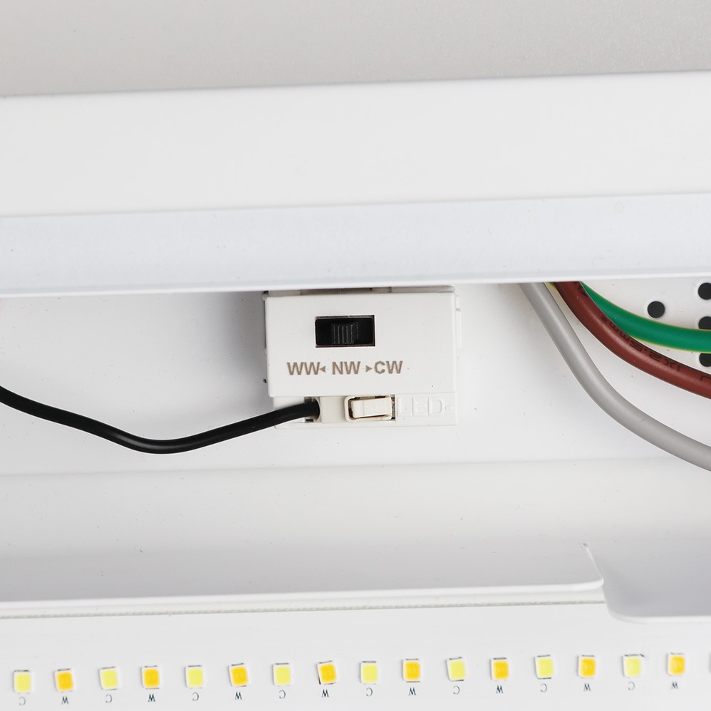 Pragmalux LED Ballfast Sports Alarm Sparta UGR IK10 60-150W 3CCT 3000-4000-6000K 9500-25000lm DALI hvid RAL9003